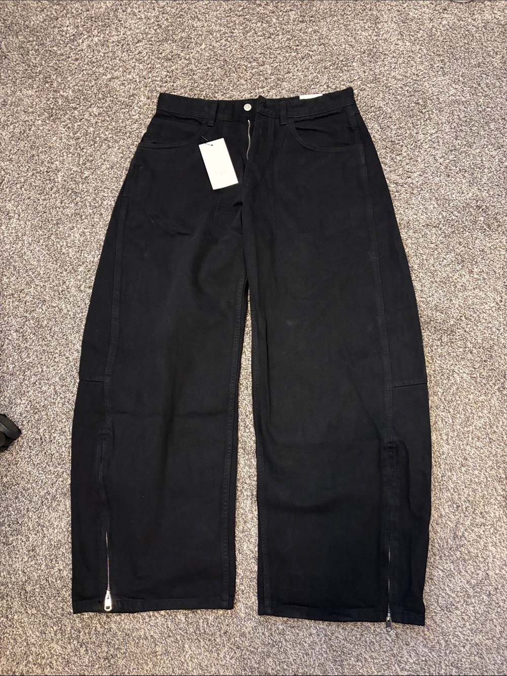 Zara Black Balloon Fit Men's Jeans with Hem Zippers